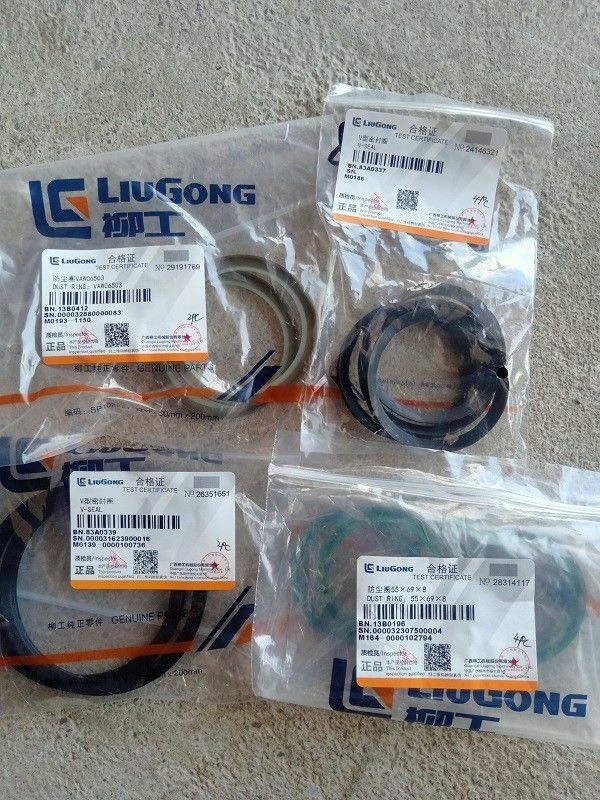 Pekerjaan Konstruksi Dust Ring 13B0196 Bolts Motor Grader Parts Untuk Liugong